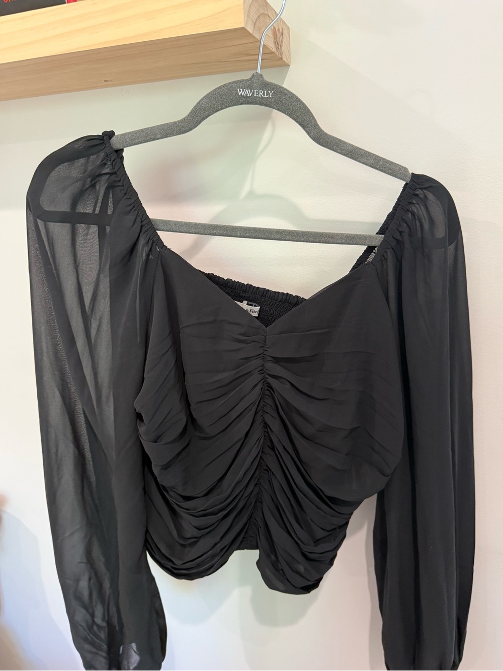 Black Ruched Long-Sleeve Womens Top